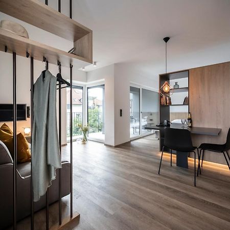 Sambucus Apartments -Premium Apartments For You And Your Dog Lana Extérieur photo